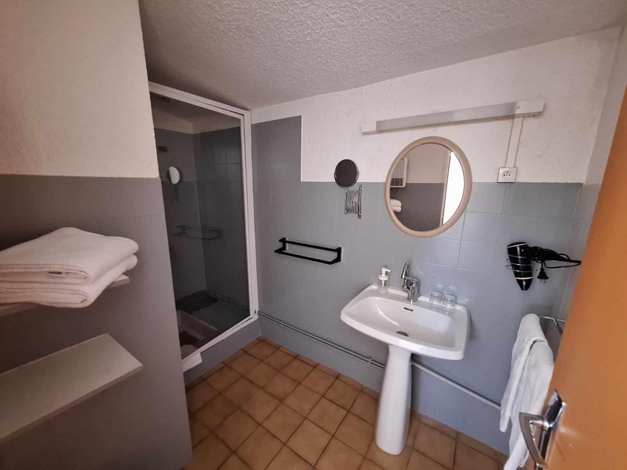 Hotel Le Connetable Saint-Bonnet-en-Champsaur Esterno foto
