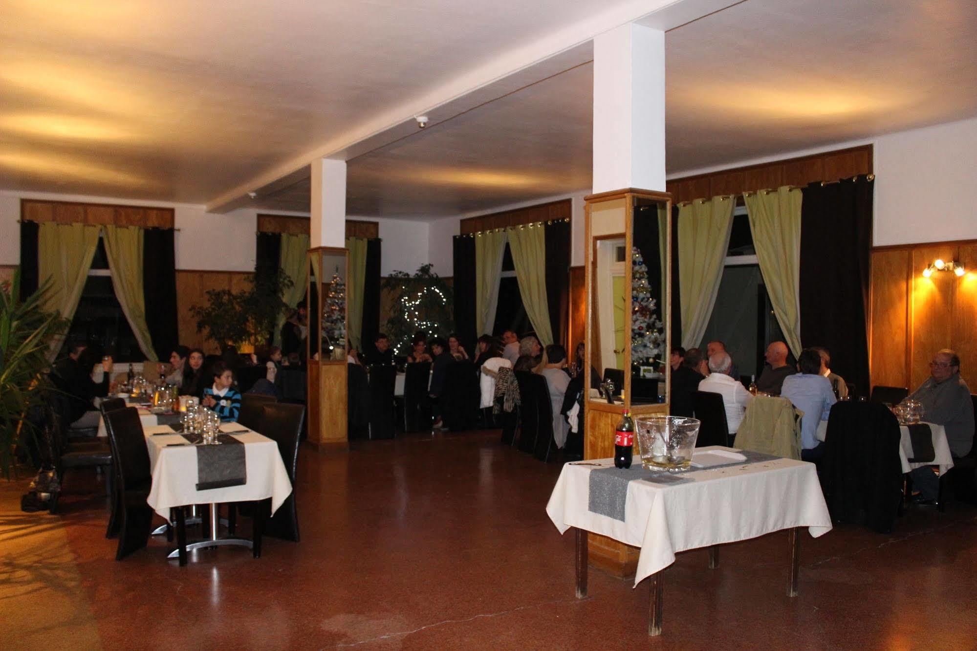 Hotel Le Connetable Saint-Bonnet-en-Champsaur Esterno foto